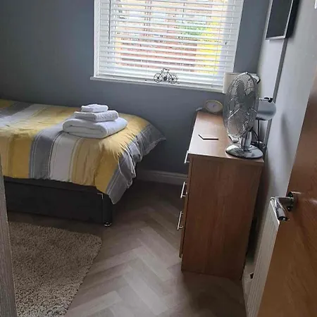 4-5 Bedroom 2 Bath Mobility Accessible Tatil Evi Guisborough